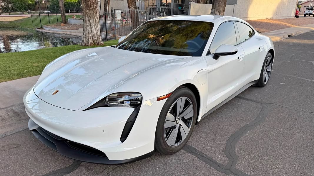 2021 Porsche Porsche Taycan - Sedan 4D