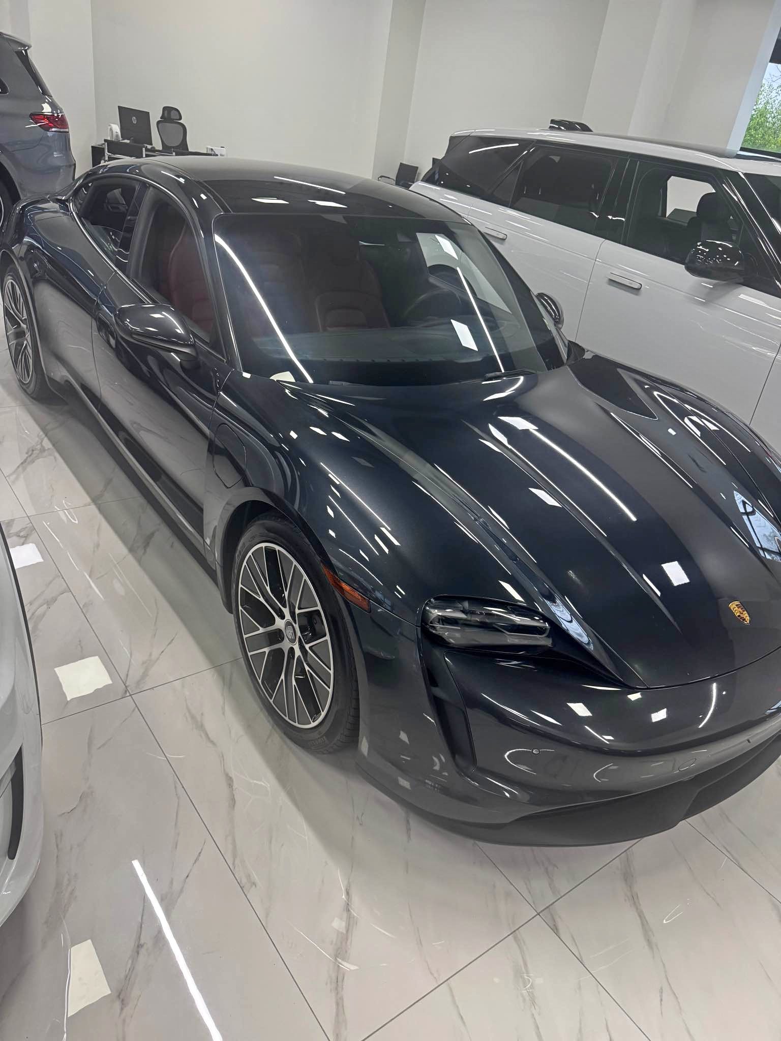 2022 Porsche Porsche Taycan - Sedan 4D