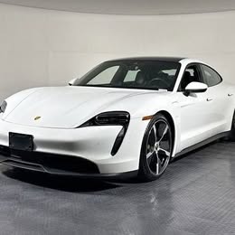 2022 Porsche Taycan RWD
