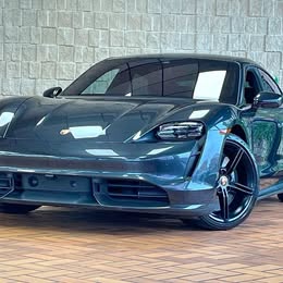 2020 Porsche Taycan Turbo S Sedan