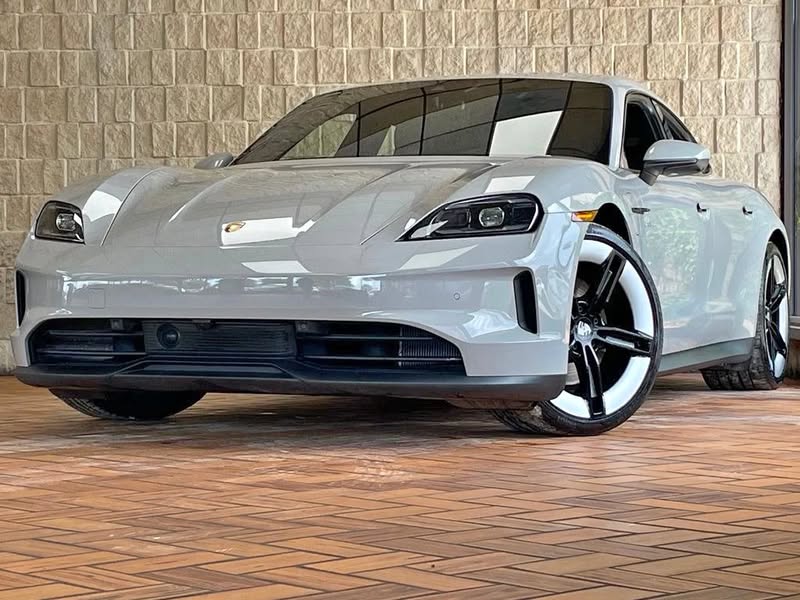2025 Porsche Taycan 4S AWD Sedan