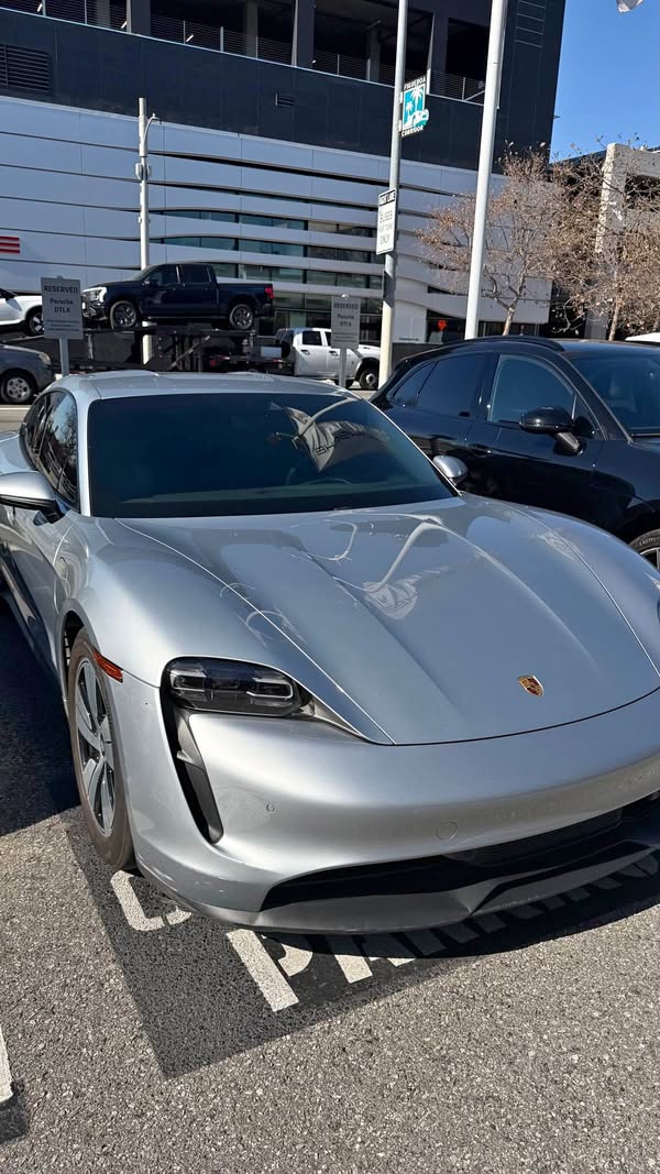 2022 Porsche Porsche Taycan - Sedan 4D