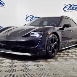 2023 Porsche Taycan 4 AWD-CPA60417