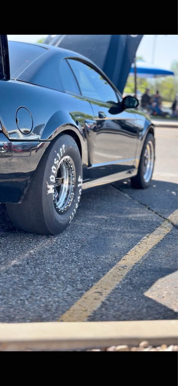 2004 Ford Mustang - Cobra SVT Coupe 2D