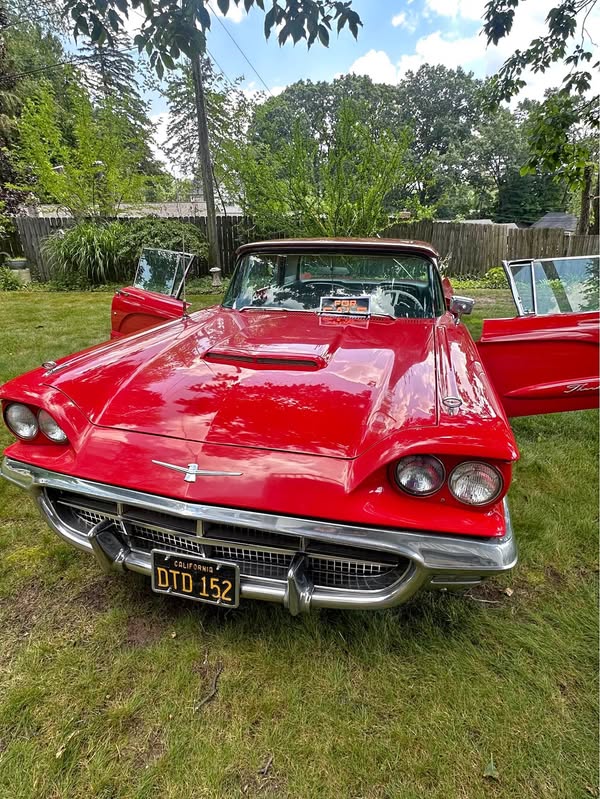 1960 Ford Thunderbird