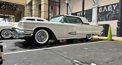 1959 Ford Thunderbird - Coupe 2D