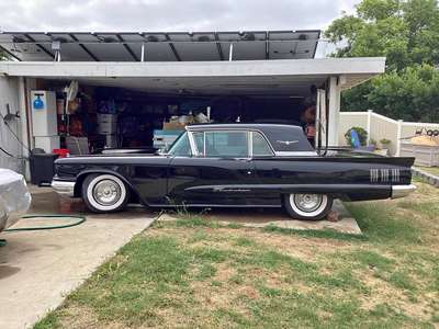 1960 Ford Thunderbird - Coupe 2D