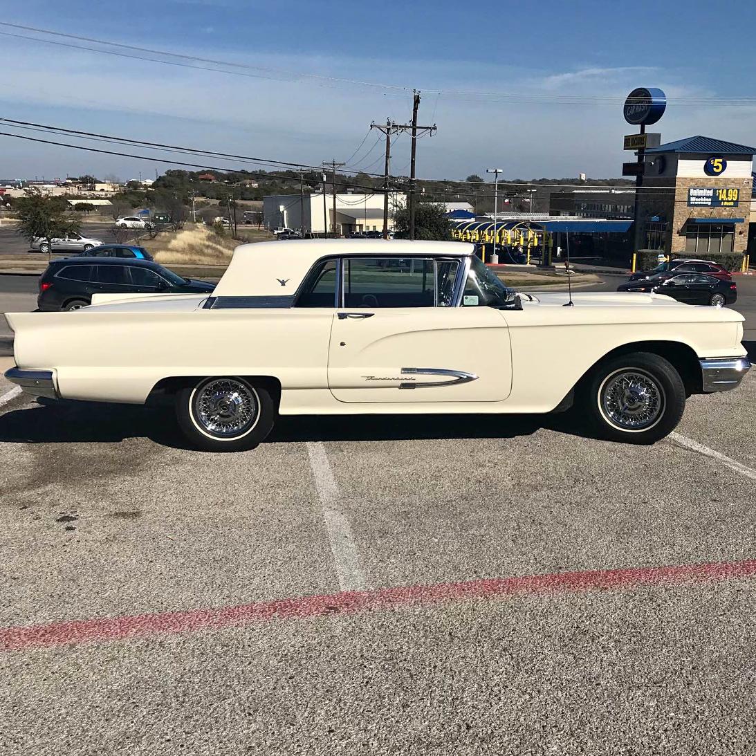 1959 Ford Thunderbird - Coupe 2D