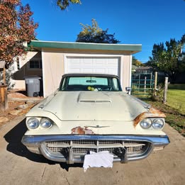 1960 Ford thunderbird