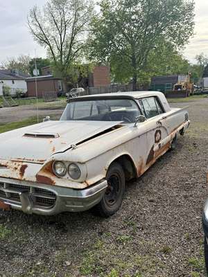 1960 Ford Thunderbird - Coupe 2D