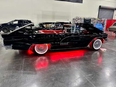 1958 Ford Thunderbird