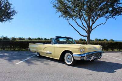 1959 Ford Thunderbird