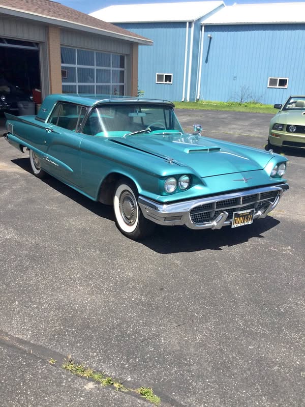 1960 Ford Thunderbird