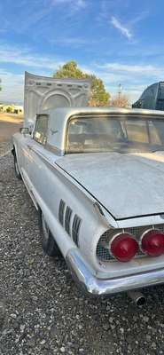 1960 Ford Thunderbird - Coupe 2D