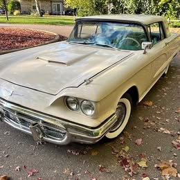 1960 Ford Thunderbird - Coupe 2D