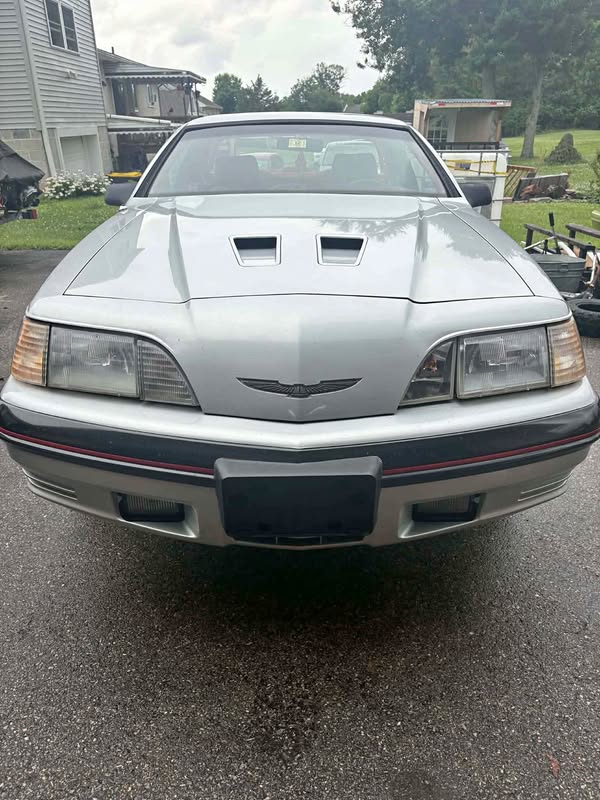 1988 Ford Thunderbird - Super Coupe