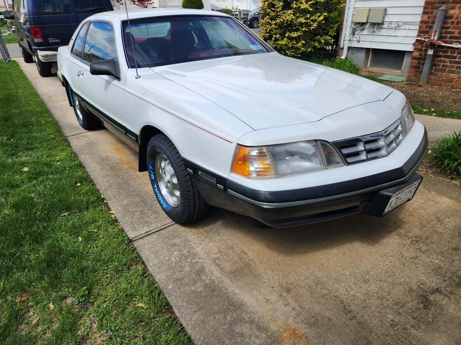 1987 Ford Thunderbird LX