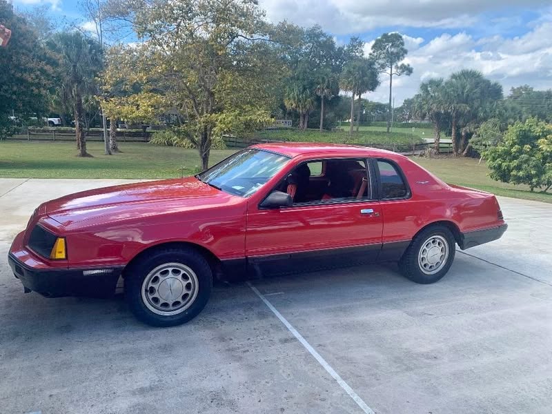1985 Ford Thunderbird Coupe 2D