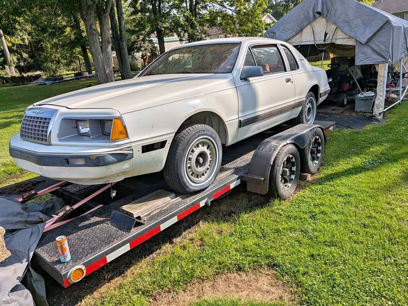 1983 Ford Thunderbird - Coupe 2D