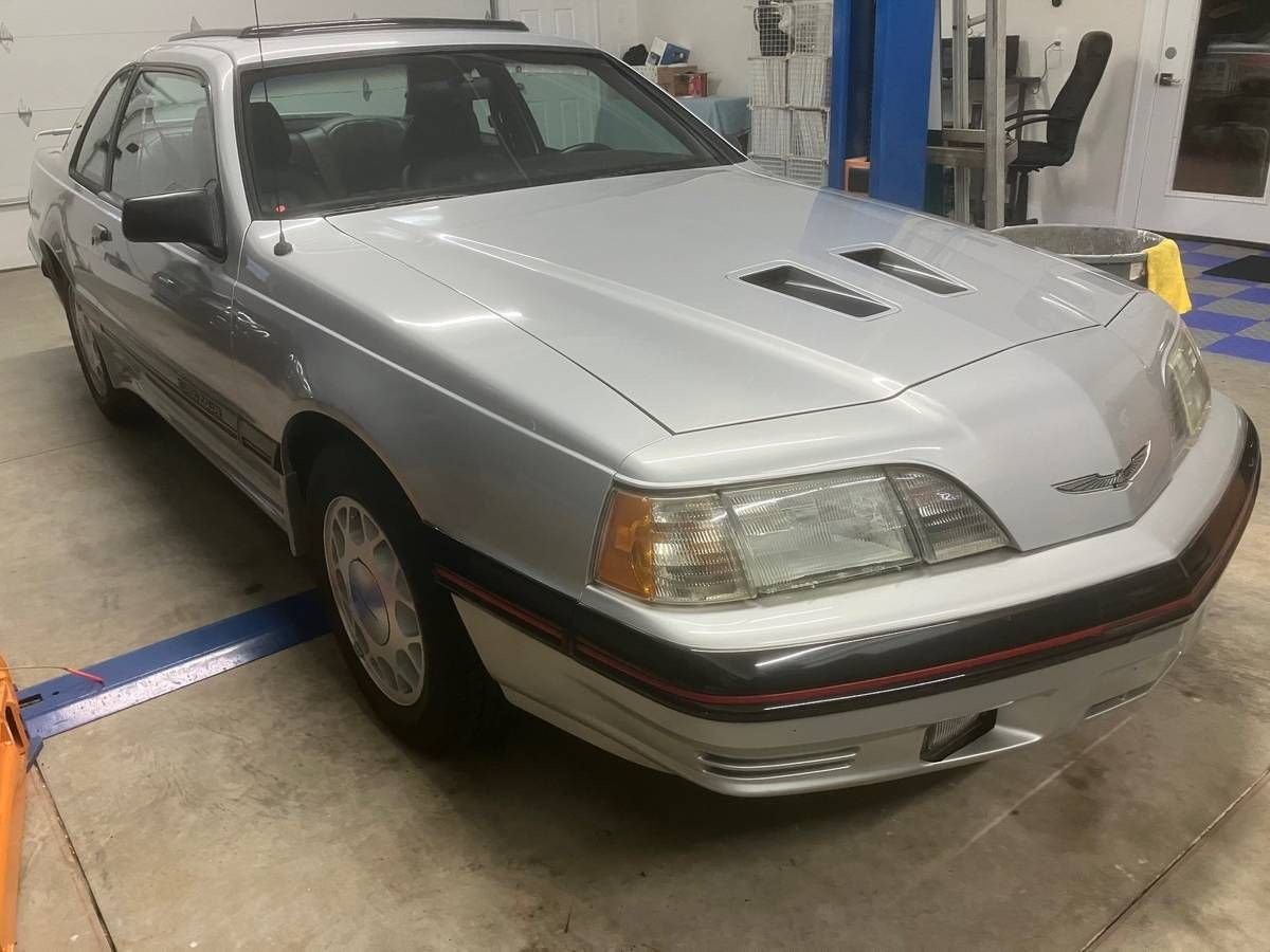 1988 Ford Thunderbird Turbo Coupe, 5-Speed Manual, Sunroof