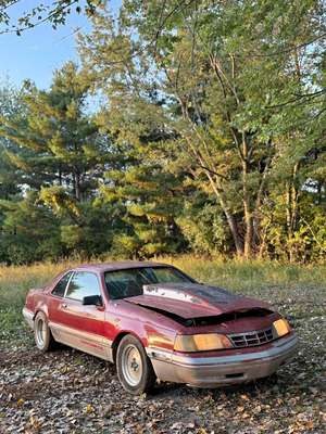 1988 Ford Thunderbird - Coupe 2D