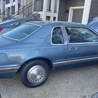 1984 Ford Thunderbird - Coupe 2D