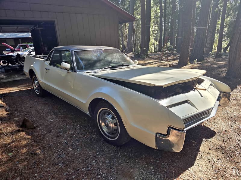 1966 Oldsmobile Toronado - Coupe 2D