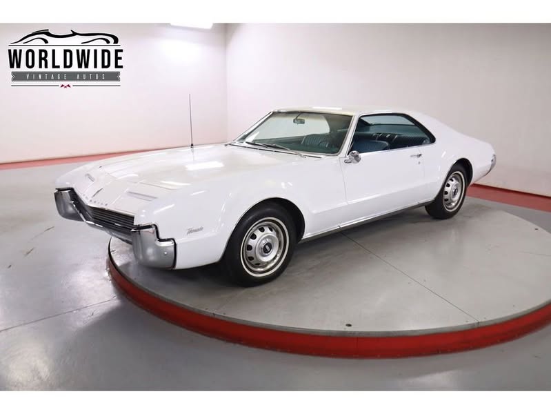1966 Oldsmobile Toronado