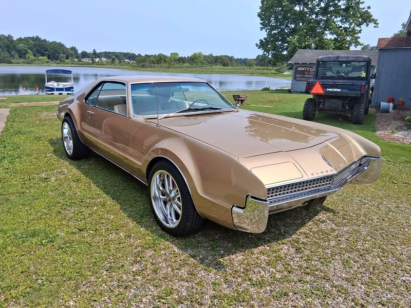 1967 Oldsmobile Toronado - Coupe 2D