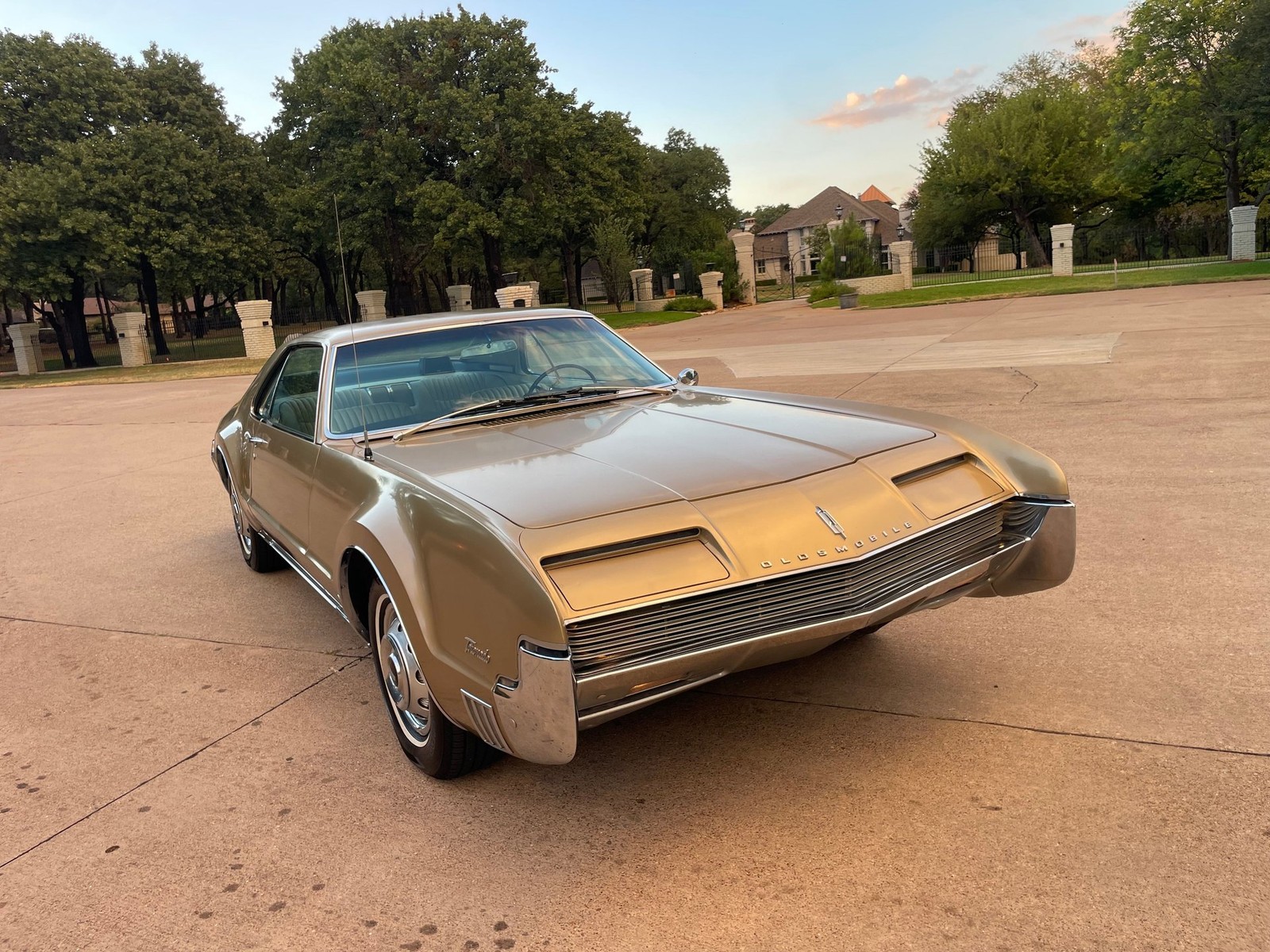 1966 Oldsmobile Toronado Original Leather