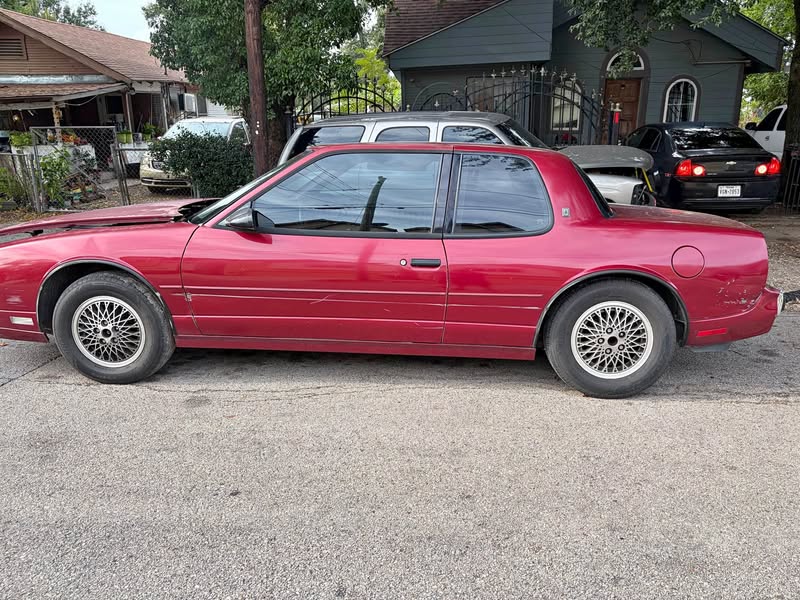 1989 Oldsmobile Toronado - Trofeo Coupe 2D
