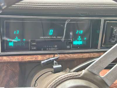 1985 Oldsmobile toronado caliente