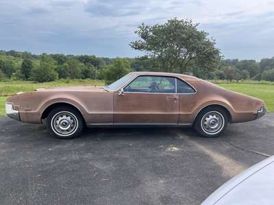 1966 Oldsmobile Toronado
