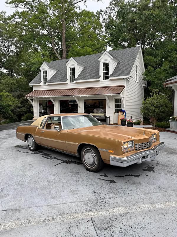 1977 Oldsmobile Toronado - Coupe 2D