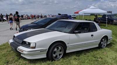 1992 Oldsmobile Toronado TROFEO