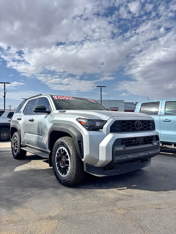 2025 Toyota 4Runner - \u2755\u2755USED 4RUNNERS\u2755\u2755