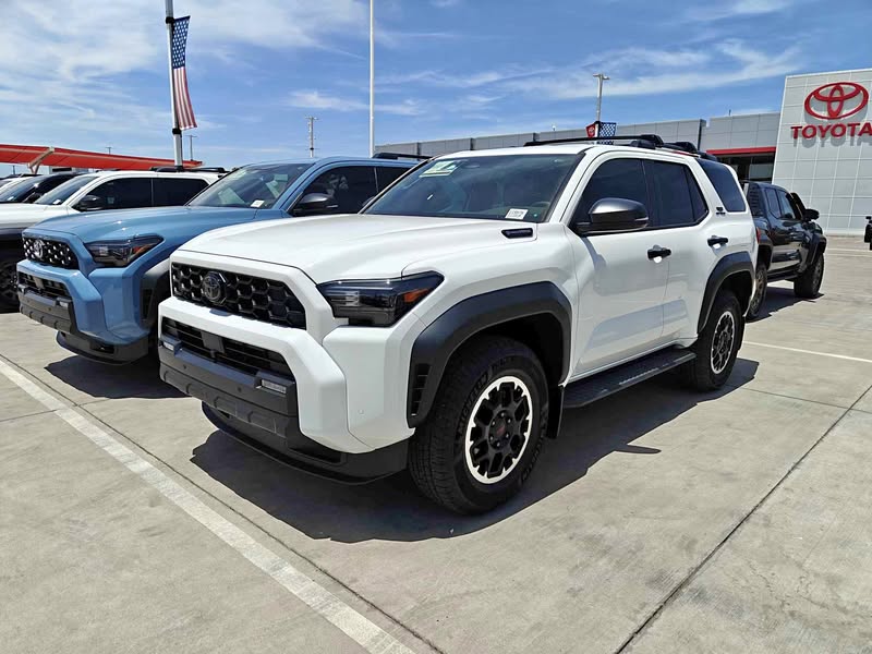 2026 Toyota 4Runner - TRD Off-Road Sport Utility 4D