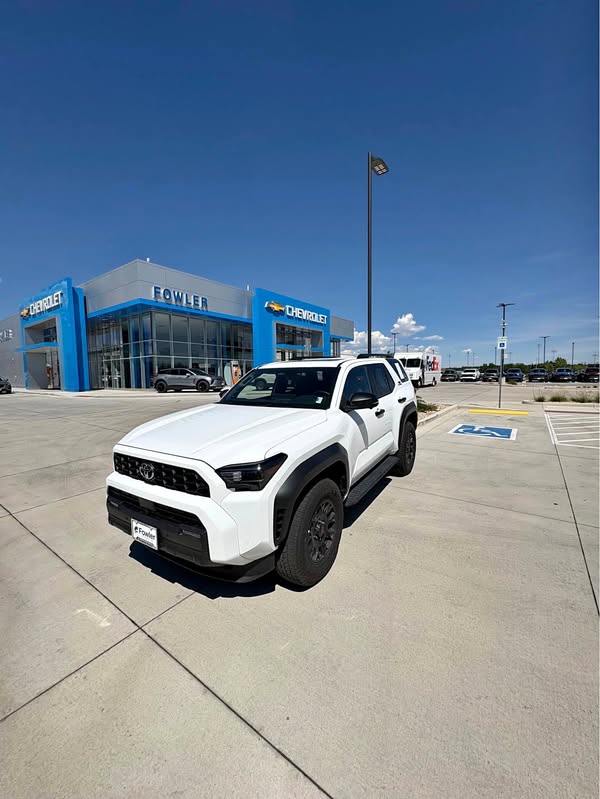 2025 Toyota 4Runner - SR5 Premium Sport Utility 4D
