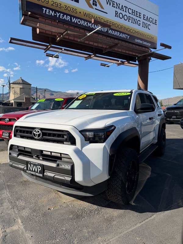 2025 Toyota 4Runner - SR5 Sport Utility 4D