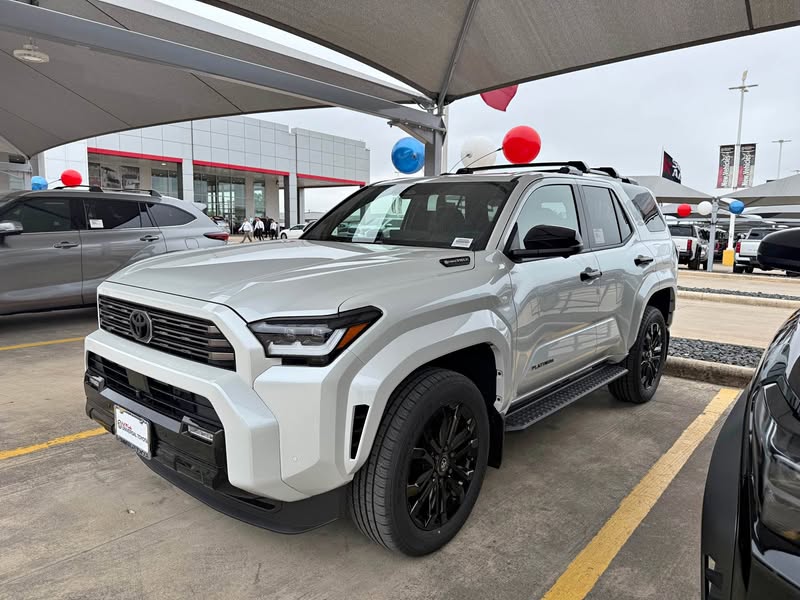 2026 Toyota 4Runner - Platinum