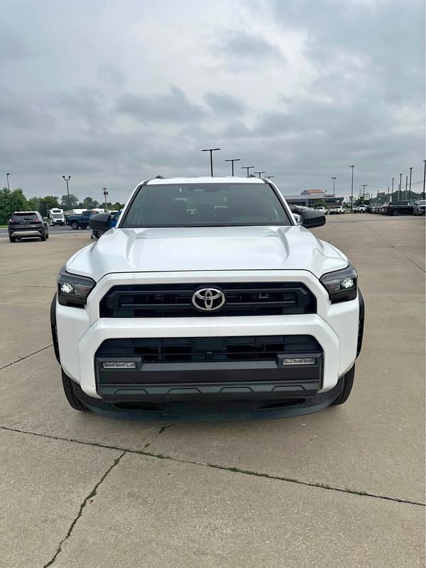 2025 Toyota 4Runner - SR5 Sport Utility 4D
