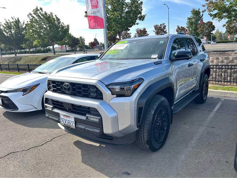 2026 Toyota 4Runner - TRD Off-Road Premium Sport Utility 4D