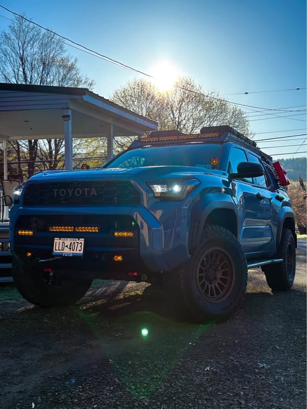 2025 Toyota 4Runner - SR5 Sport Utility 4D