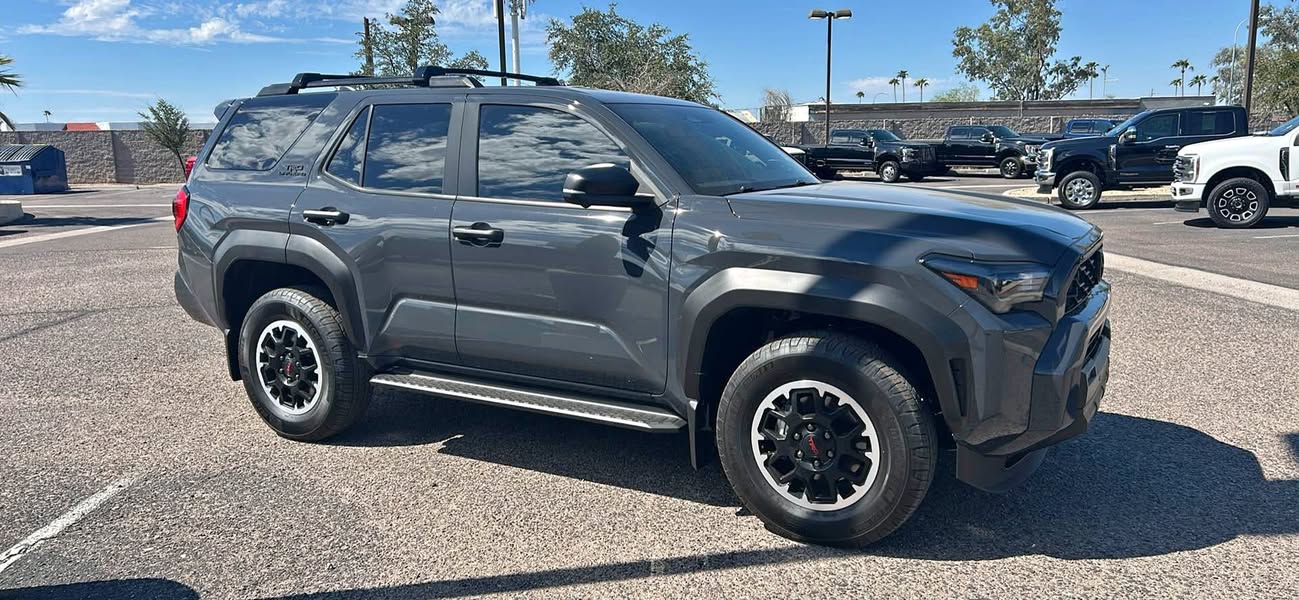 2025 Toyota 4Runner - TRD Off-Road Premium Sport Utility 4D