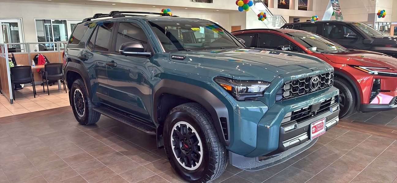2026 Toyota 4Runner - TRD Off-Road Premium Sport Utility 4D