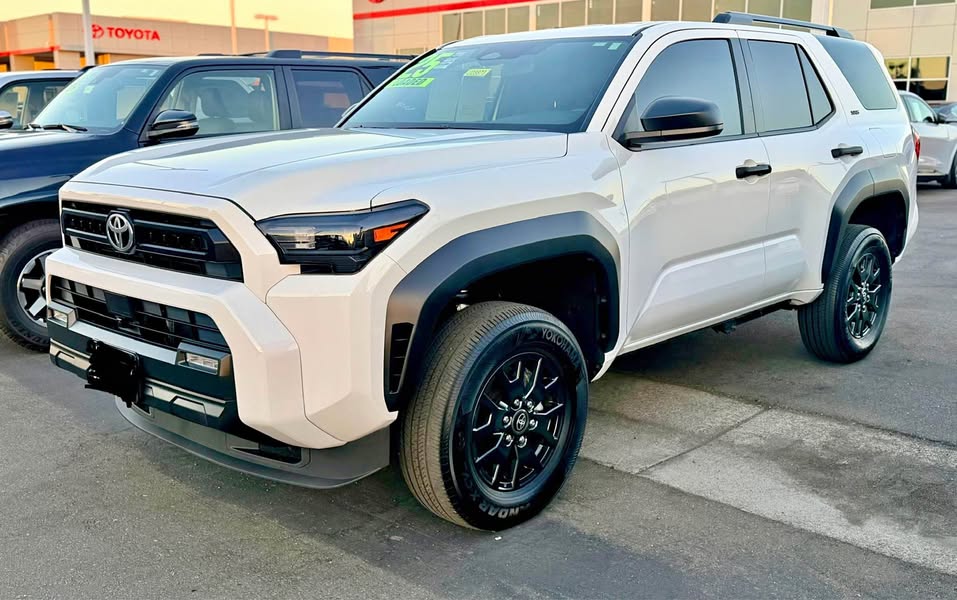 2025 Toyota 4Runner - SR5 Sport Utility 4D