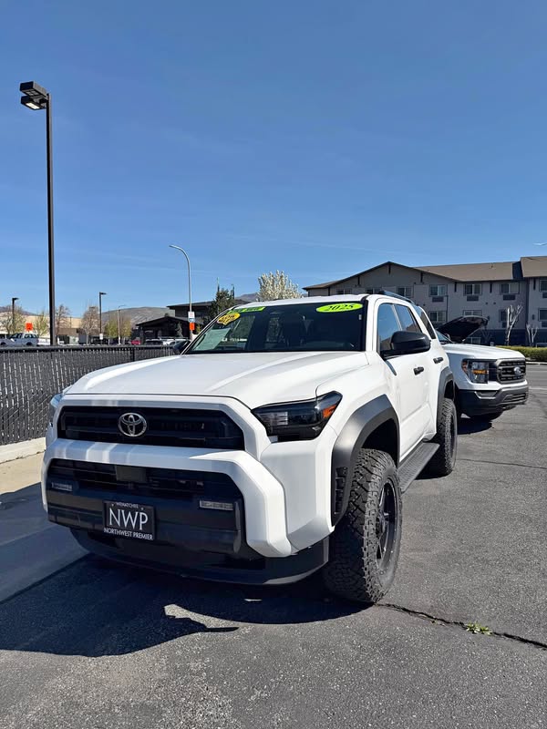 2025 Toyota 4Runner - SR5 SPORT UTILITY 4D