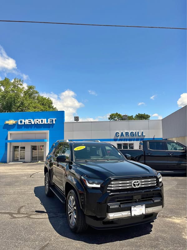 2025 Toyota 4Runner - SR5 Sport Utility 4D