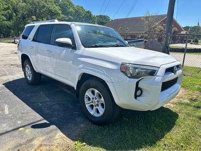 2016 Toyota 4Runner - SR5 Sport Utility 4D