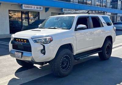 2022 Toyota 4Runner - TRD Off-Road Sport Utility 4D